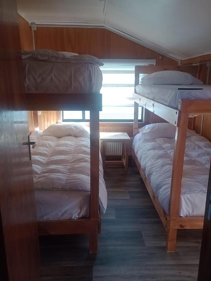 Isla Yu Backpacker Hostel Puerto Natales Luaran gambar