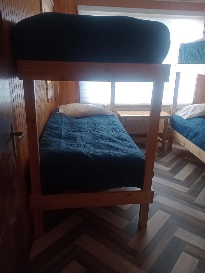 Isla Yu Backpacker Hostel Puerto Natales Luaran gambar