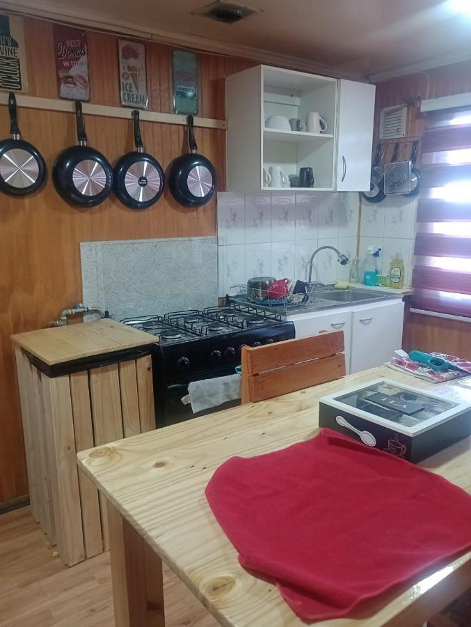Isla Yu Backpacker Hostel Puerto Natales Luaran gambar
